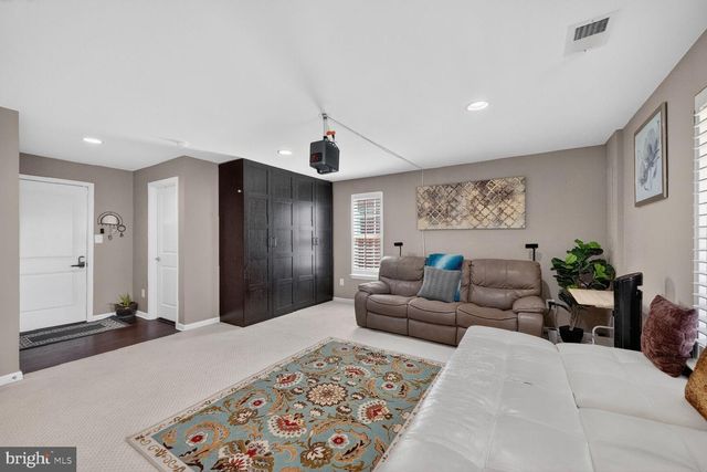 25759 DOUBLE BRIDLE TER, Aldie, VA 20105