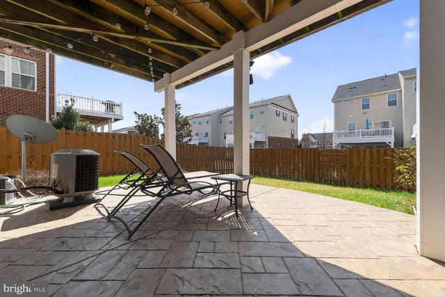 25759 DOUBLE BRIDLE TER, Aldie, VA 20105