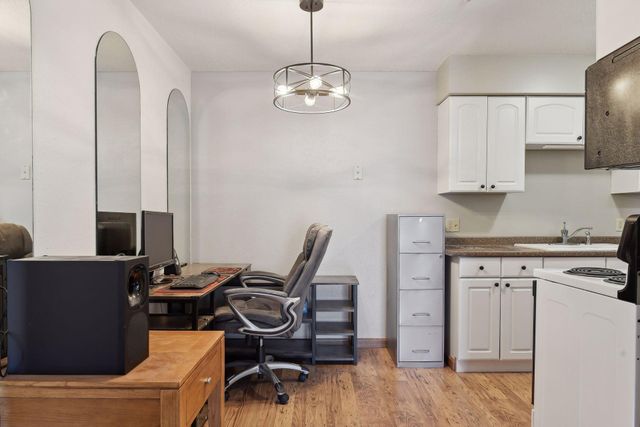 7414 W 22nd Street 212, Saint Louis Park, MN 55426