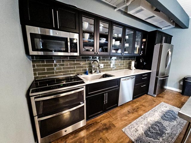 7414 W 22nd Street 212, Saint Louis Park, MN 55426