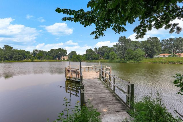 7414 W 22nd Street 212, Saint Louis Park, MN 55426