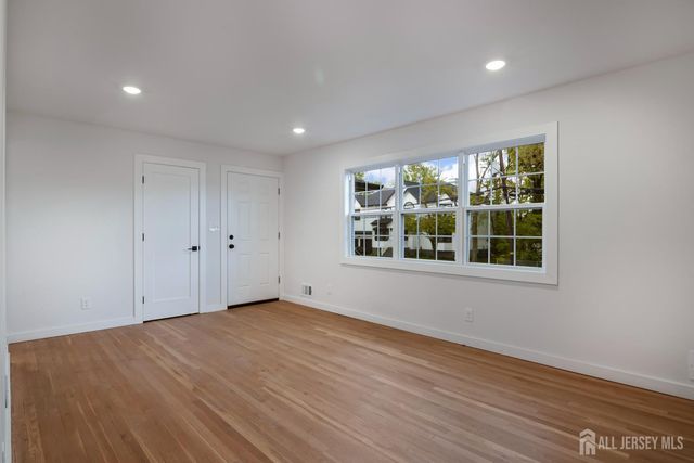 4 Morris Avenue 2-A, Edison, NJ 08837