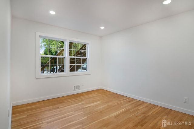4 Morris Avenue 2-A, Edison, NJ 08837