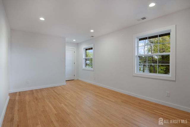 4 Morris Avenue 2-A, Edison, NJ 08837
