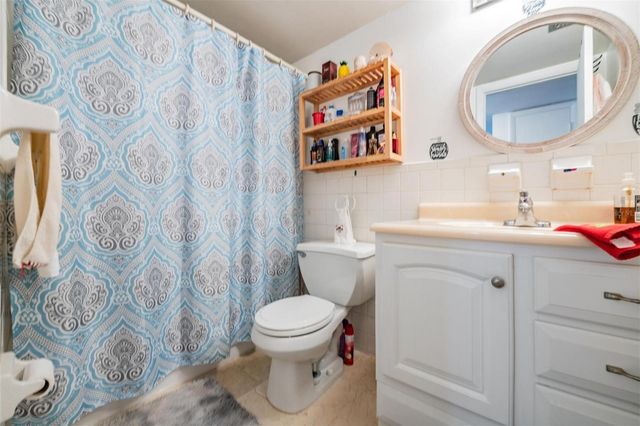 2000 WORLD PARKWAY BOULEVARD 15, Clearwater, FL 33763