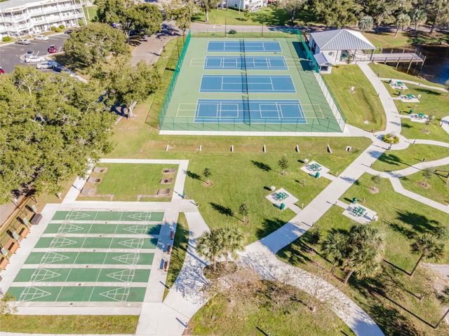 2000 WORLD PARKWAY BOULEVARD 15, Clearwater, FL 33763