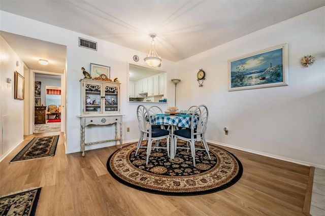 2000 WORLD PARKWAY BOULEVARD 15, Clearwater, FL 33763