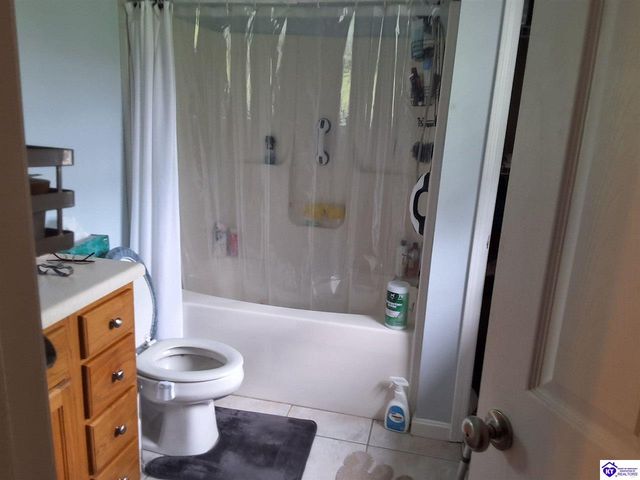 553 Charlemagne Boulevard, Elizabethtown, KY 42701