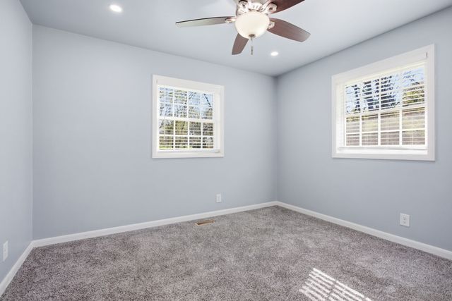 755 Ashwood Ave, Lewisburg, TN 37091