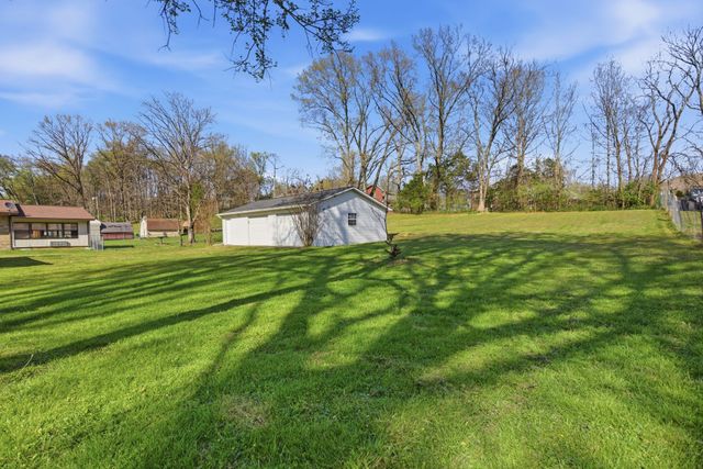 755 Ashwood Ave, Lewisburg, TN 37091