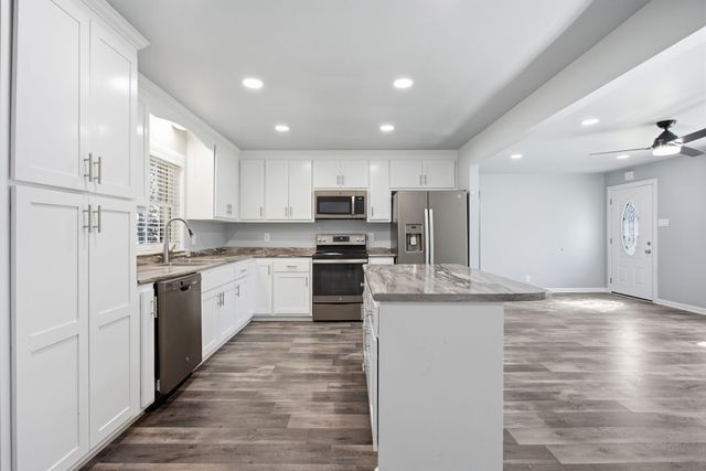 755 Ashwood Ave, Lewisburg, TN 37091