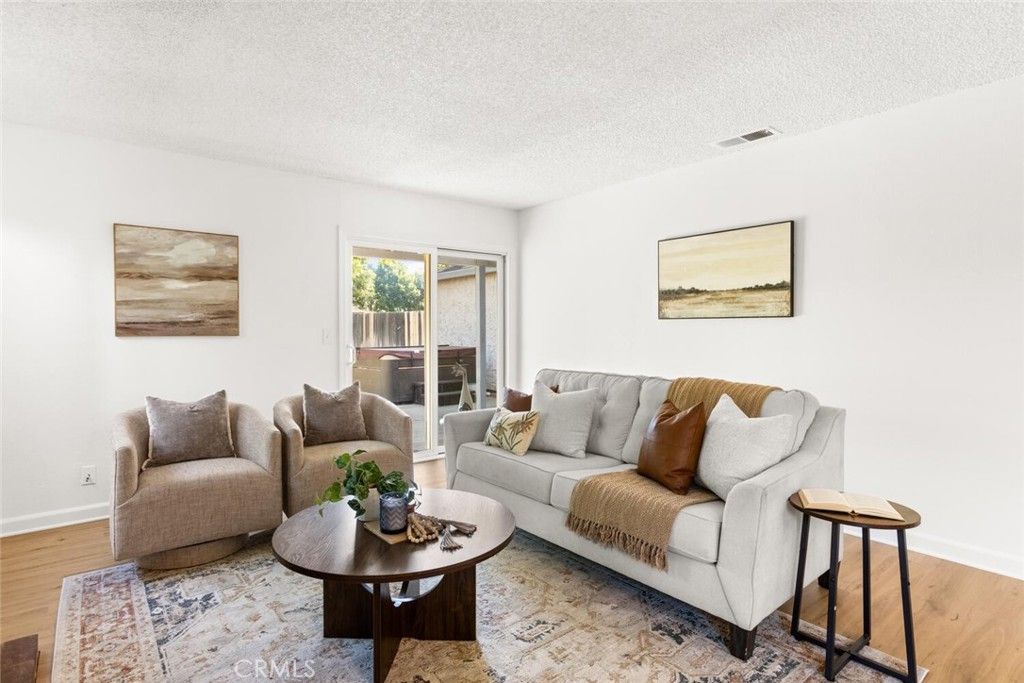 Image 12 of property listing at 991 Flying V Street, Chico, CA 95928