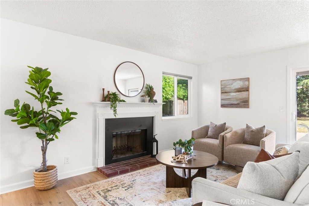 Image 13 of property listing at 991 Flying V Street, Chico, CA 95928