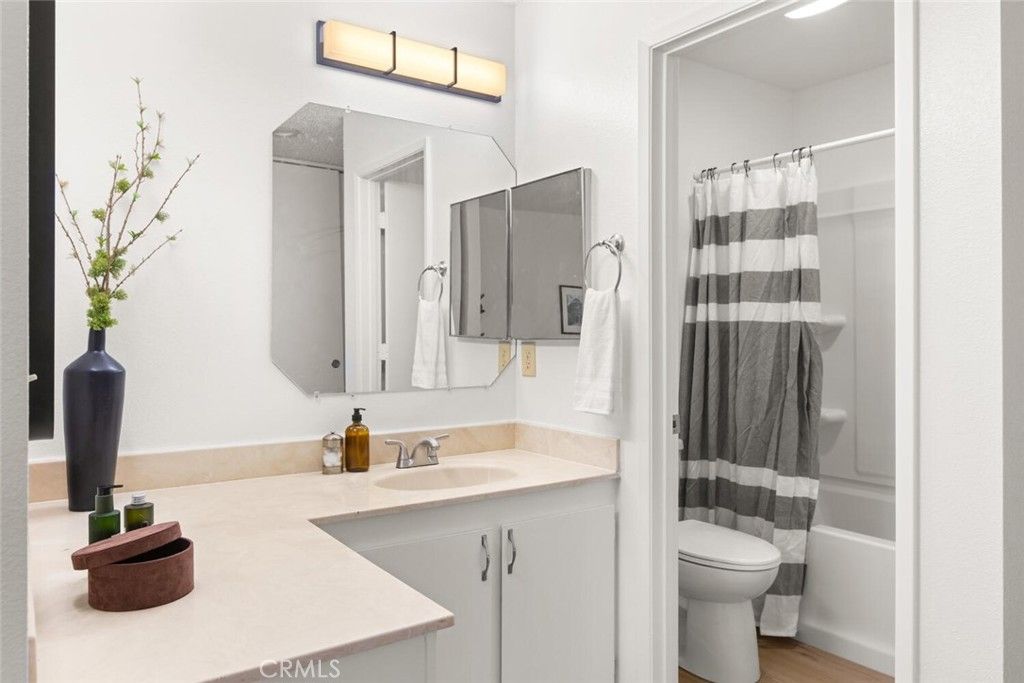 Image 21 of property listing at 991 Flying V Street, Chico, CA 95928