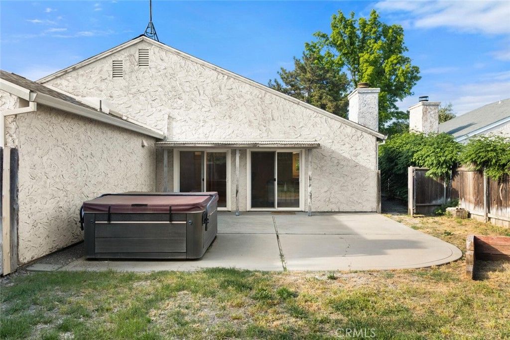 Image 30 of property listing at 991 Flying V Street, Chico, CA 95928