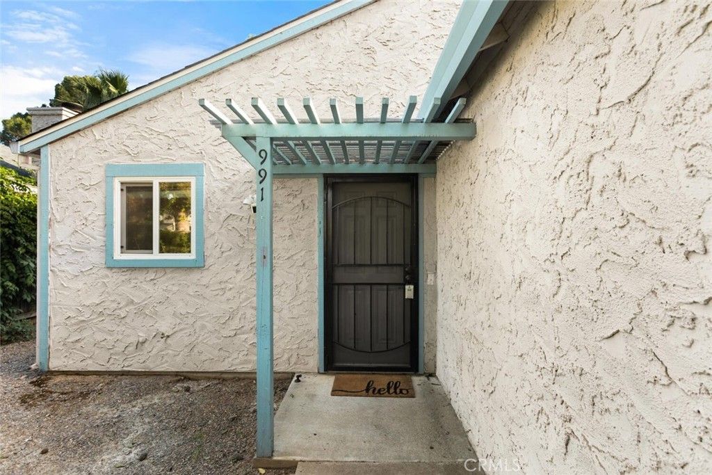 Image 4 of property listing at 991 Flying V Street, Chico, CA 95928