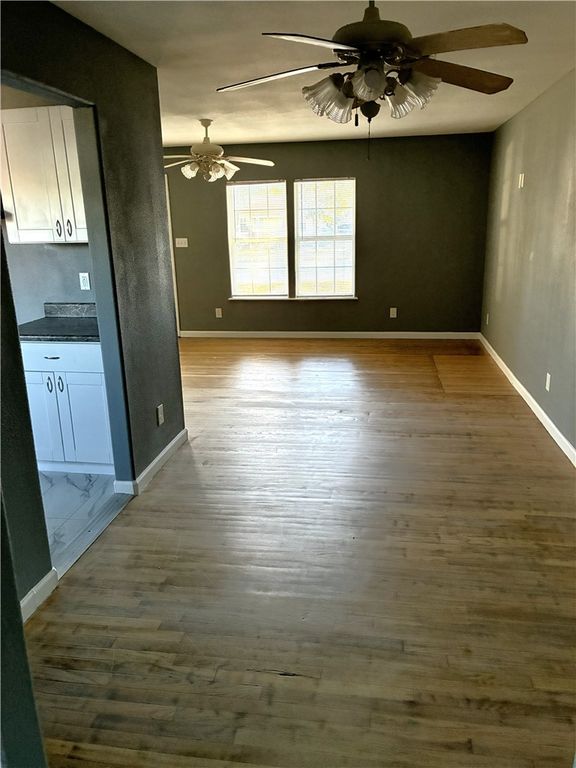 226 W Vanderbilt Dr, Corpus Christi, TX 78415 — photo 4