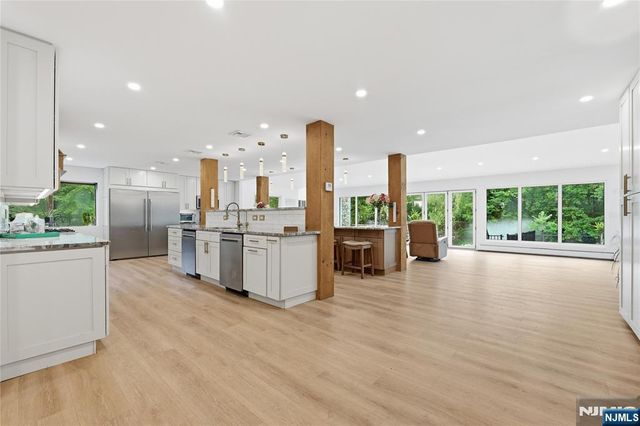 102 Ullman Avenue, Wyckoff, NJ 07481