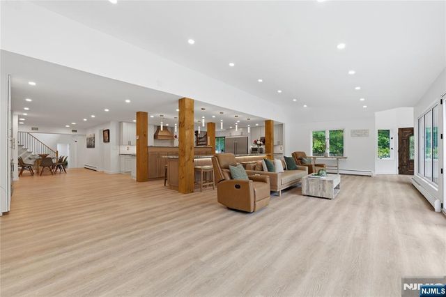 102 Ullman Avenue, Wyckoff, NJ 07481