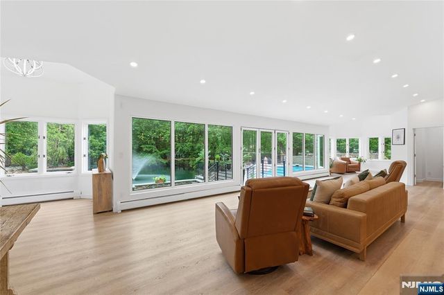 102 Ullman Avenue, Wyckoff, NJ 07481