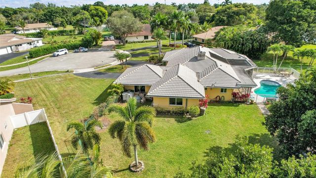 22299 Solitude Drive, Boca Raton, FL 33428