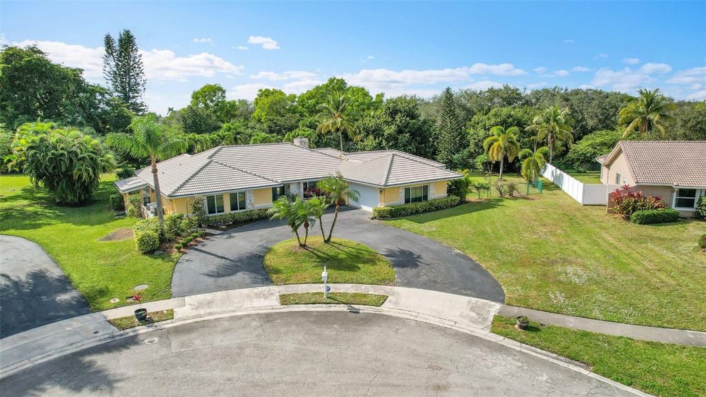 22299 Solitude Drive, Boca Raton, FL 33428