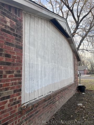 512 Park Street, Wagoner, OK 74467