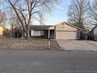 512 Park Street, Wagoner, OK 74467