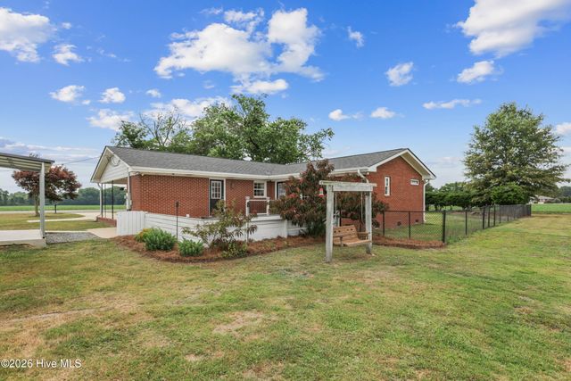 1327 John Green Smith Road, Kinston, NC 28504