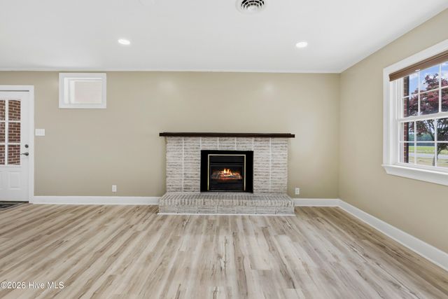 1327 John Green Smith Road, Kinston, NC 28504