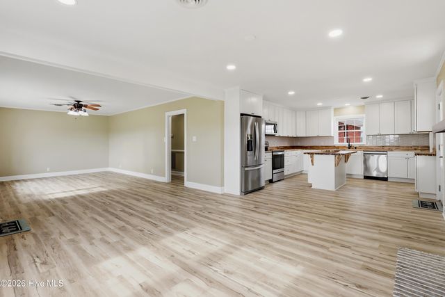 1327 John Green Smith Road, Kinston, NC 28504
