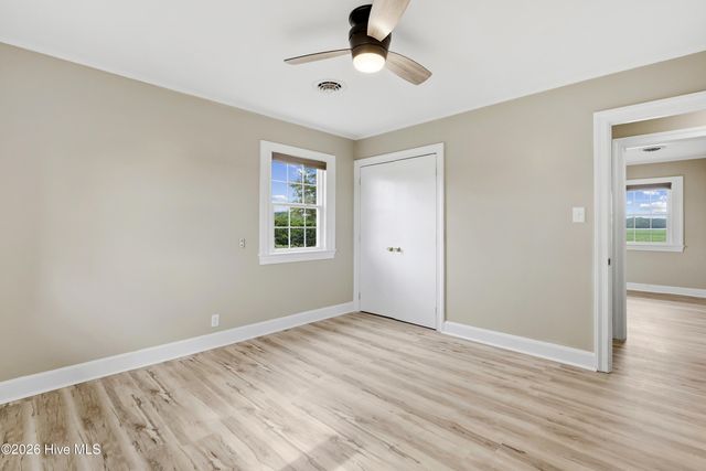1327 John Green Smith Road, Kinston, NC 28504