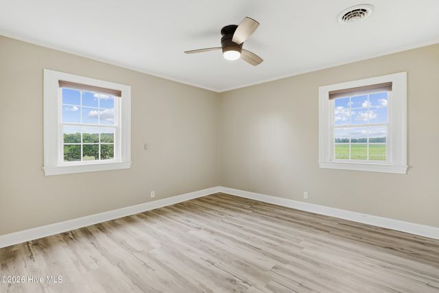 1327 John Green Smith Road, Kinston, NC 28504