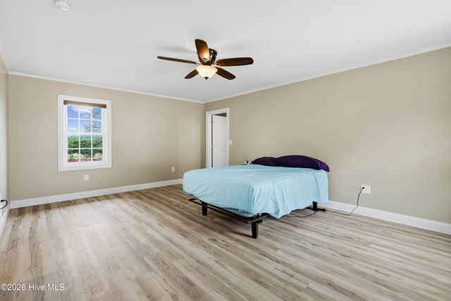 1327 John Green Smith Road, Kinston, NC 28504