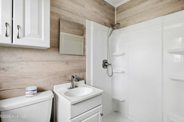 1327 John Green Smith Road, Kinston, NC 28504