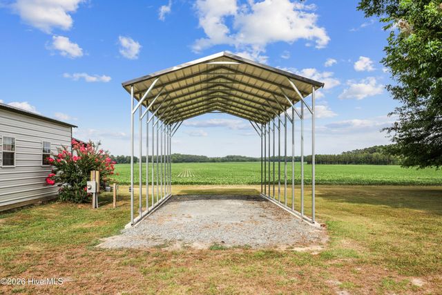 1327 John Green Smith Road, Kinston, NC 28504