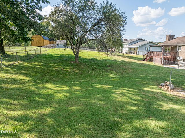 194 Independence Drive, Bristol, VA 24201