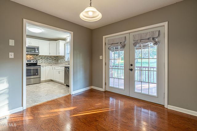 194 Independence Drive, Bristol, VA 24201