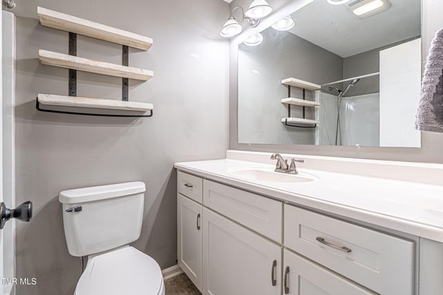 194 Independence Drive, Bristol, VA 24201