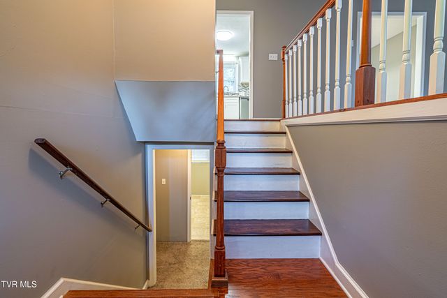 194 Independence Drive, Bristol, VA 24201