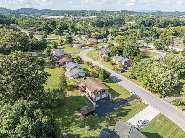 194 Independence Drive, Bristol, VA 24201