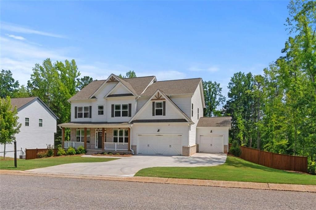 8225 Crooked Creek Drive, Cumming, GA 30028