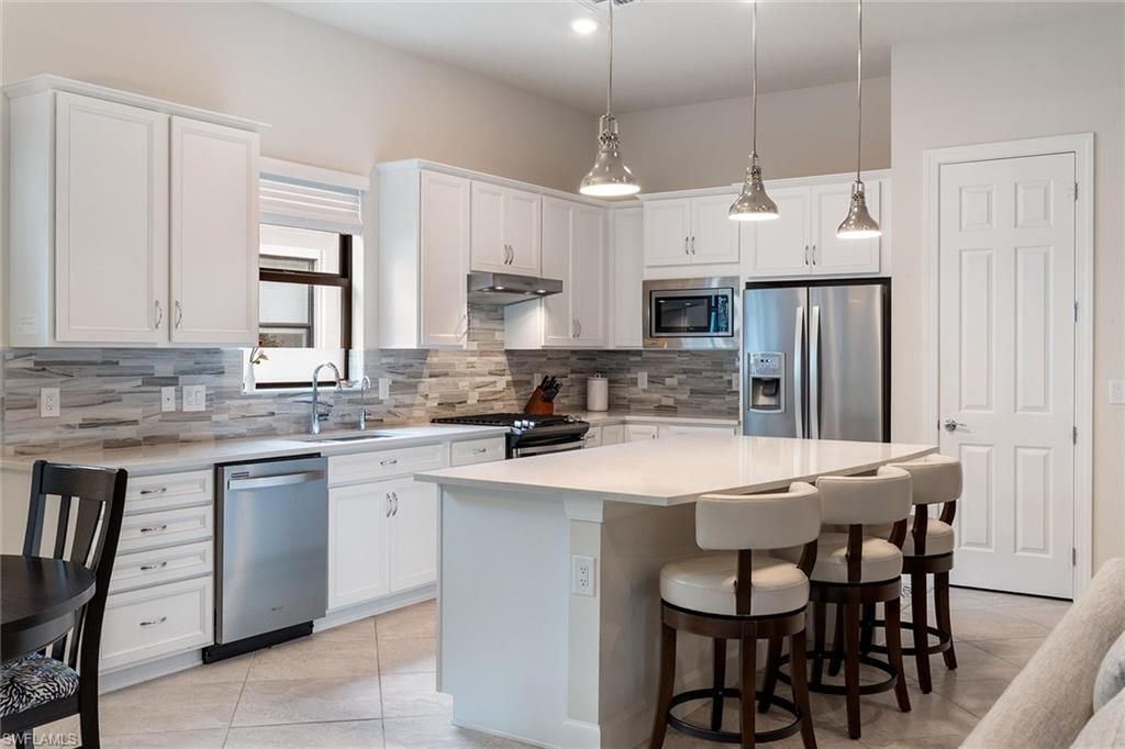9406 Greyhawk TRL, NAPLES, FL 34120 — photo 5