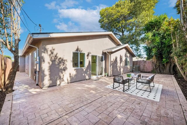 3992 Casanova Drive, San Mateo, CA 94403