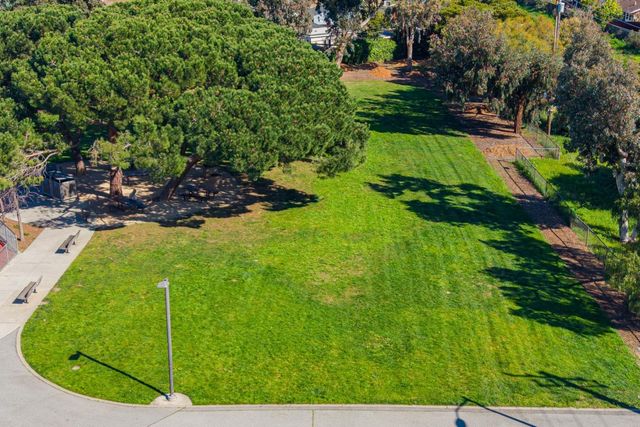 3992 Casanova Drive, San Mateo, CA 94403