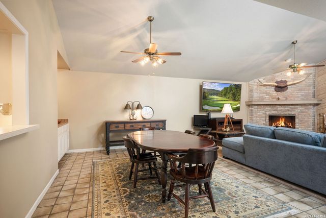 2631 Country Square, San Antonio, TX 78209