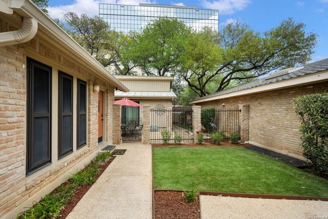 2631 Country Square, San Antonio, TX 78209