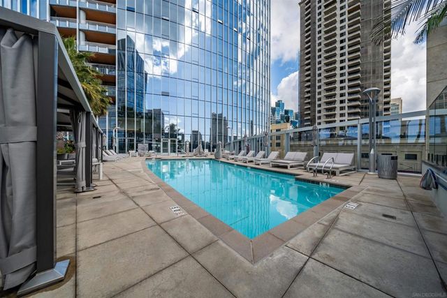 888 W E 3006, San Diego, CA 92101
