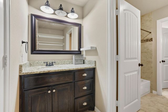460 County Road 4421, Trenton, TX 75490