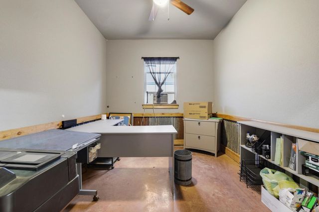 460 County Road 4421, Trenton, TX 75490
